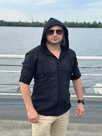 Прикольные футболки: Летння рубашка с капюшоном